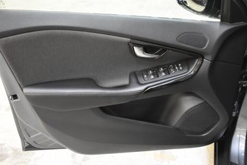 Voertuigafbeelding 13