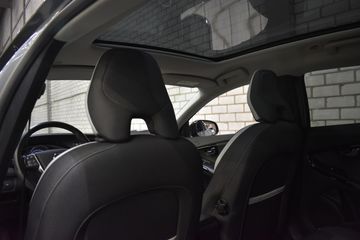 Voertuigafbeelding 19