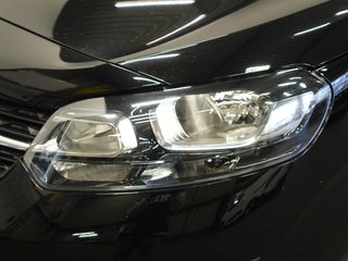 Voertuigafbeelding 9