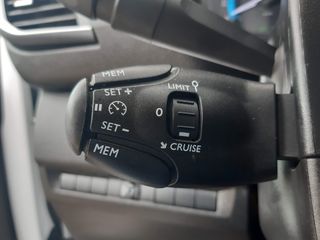 Voertuigafbeelding 33