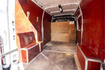 Voertuigafbeelding 14