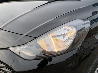 Voertuigafbeelding 8