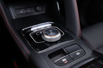 Voertuigafbeelding 16