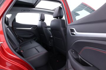 Voertuigafbeelding 7