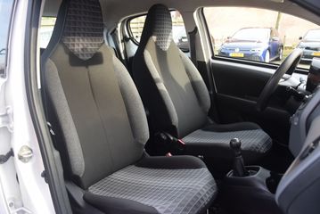 Voertuigafbeelding 10