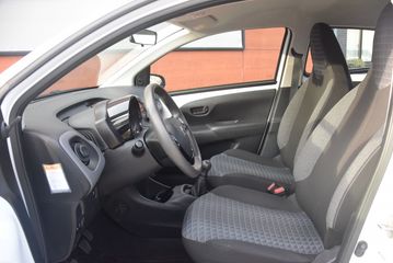 Voertuigafbeelding 8