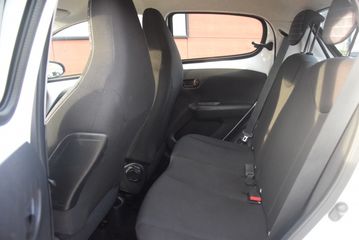 Voertuigafbeelding 9