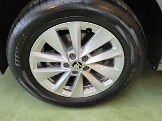 Voertuigafbeelding 35