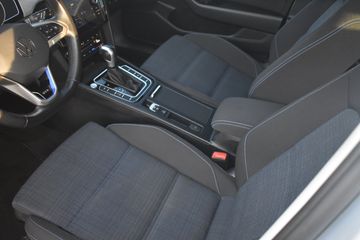 Voertuigafbeelding 13