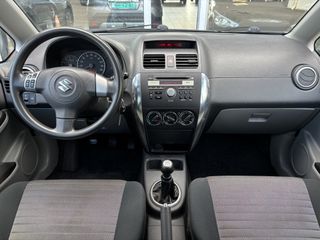 Voertuigafbeelding 18