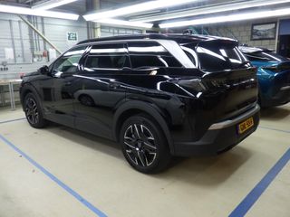 Voertuigafbeelding 3