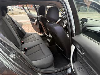 Voertuigafbeelding 52