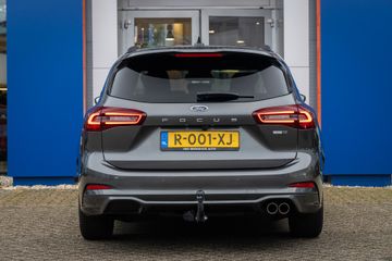 Voertuigafbeelding 5