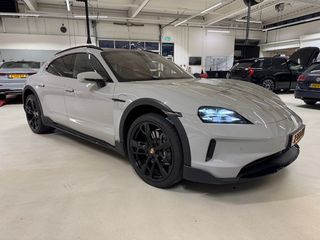 Voertuigafbeelding 3