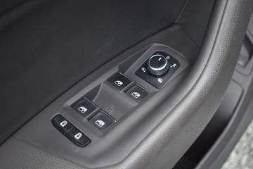 Voertuigafbeelding 39