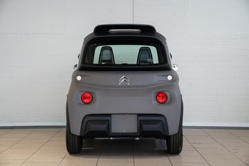 Voertuigafbeelding 6