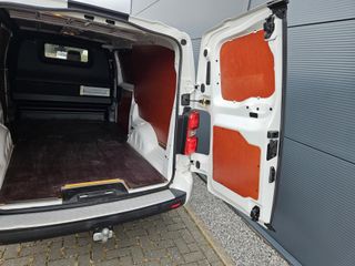 Voertuigafbeelding 11