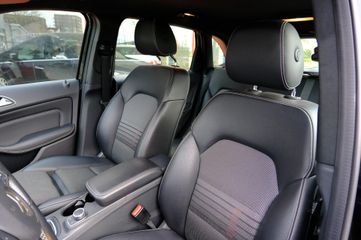 Voertuigafbeelding 24