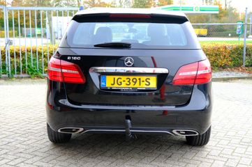 Voertuigafbeelding 7