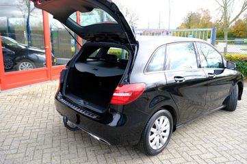 Voertuigafbeelding 9