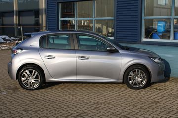 Voertuigafbeelding 6