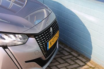 Voertuigafbeelding 9