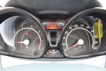 Voertuigafbeelding 14