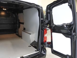 Voertuigafbeelding 11