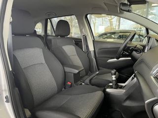 Voertuigafbeelding 5