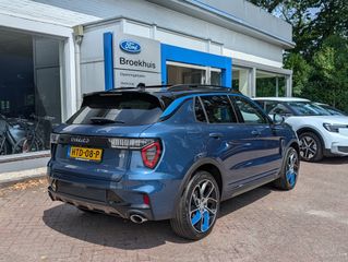 Voertuigafbeelding 3