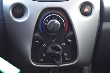 Voertuigafbeelding 9