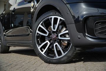 Voertuigafbeelding 17