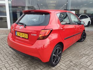 Voertuigafbeelding 3