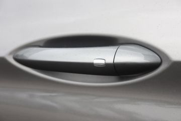 Voertuigafbeelding 12