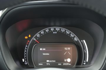 Voertuigafbeelding 3