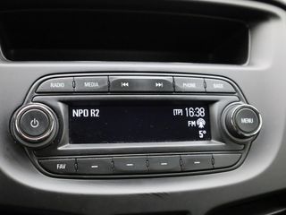 Voertuigafbeelding 13