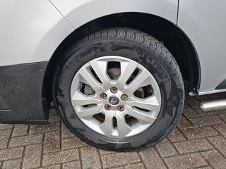 Voertuigafbeelding 15