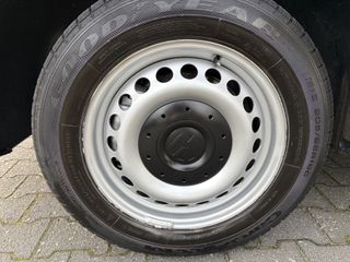 Voertuigafbeelding 30