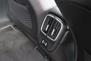 Voertuigafbeelding 45