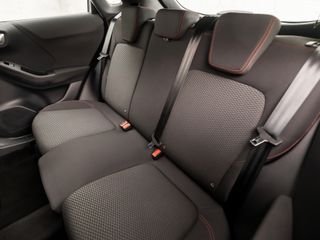 Voertuigafbeelding 17