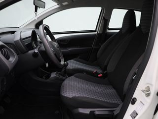 Voertuigafbeelding 8