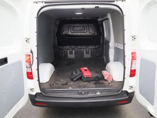 Voertuigafbeelding 8