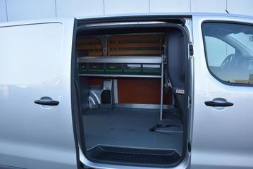 Voertuigafbeelding 24