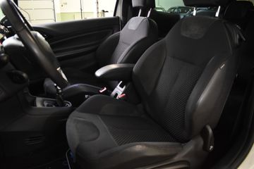 Voertuigafbeelding 12