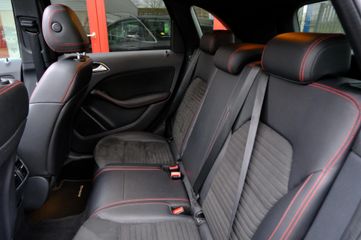 Voertuigafbeelding 26