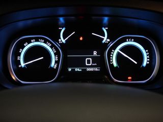 Voertuigafbeelding 21