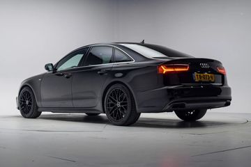 Voertuigafbeelding 2