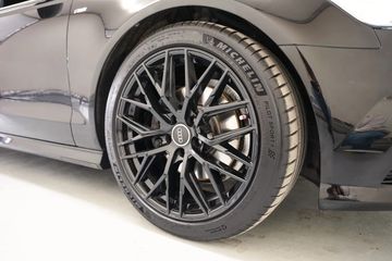 Voertuigafbeelding 30