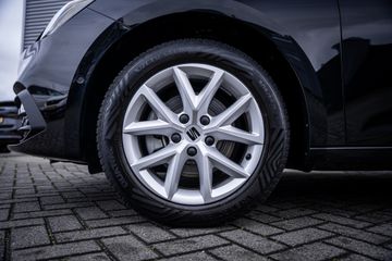 Voertuigafbeelding 6