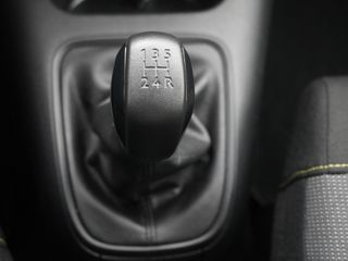 Voertuigafbeelding 25